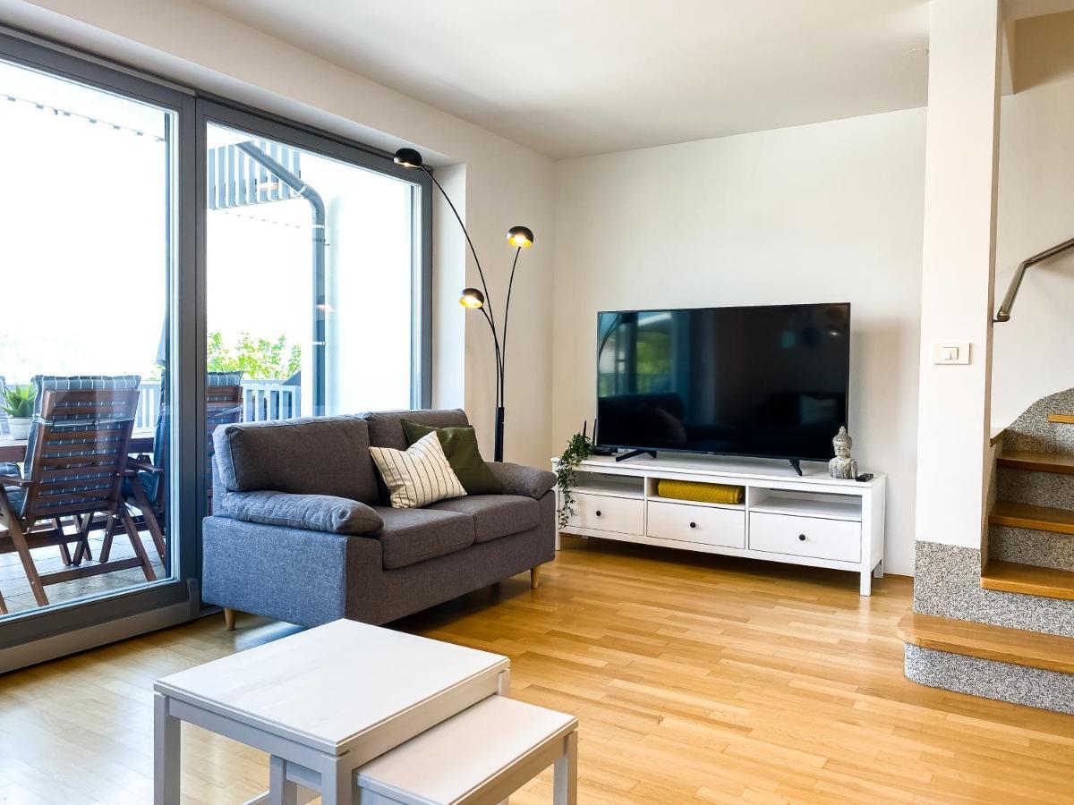 Lakeview Villa Блед Екстериор снимка